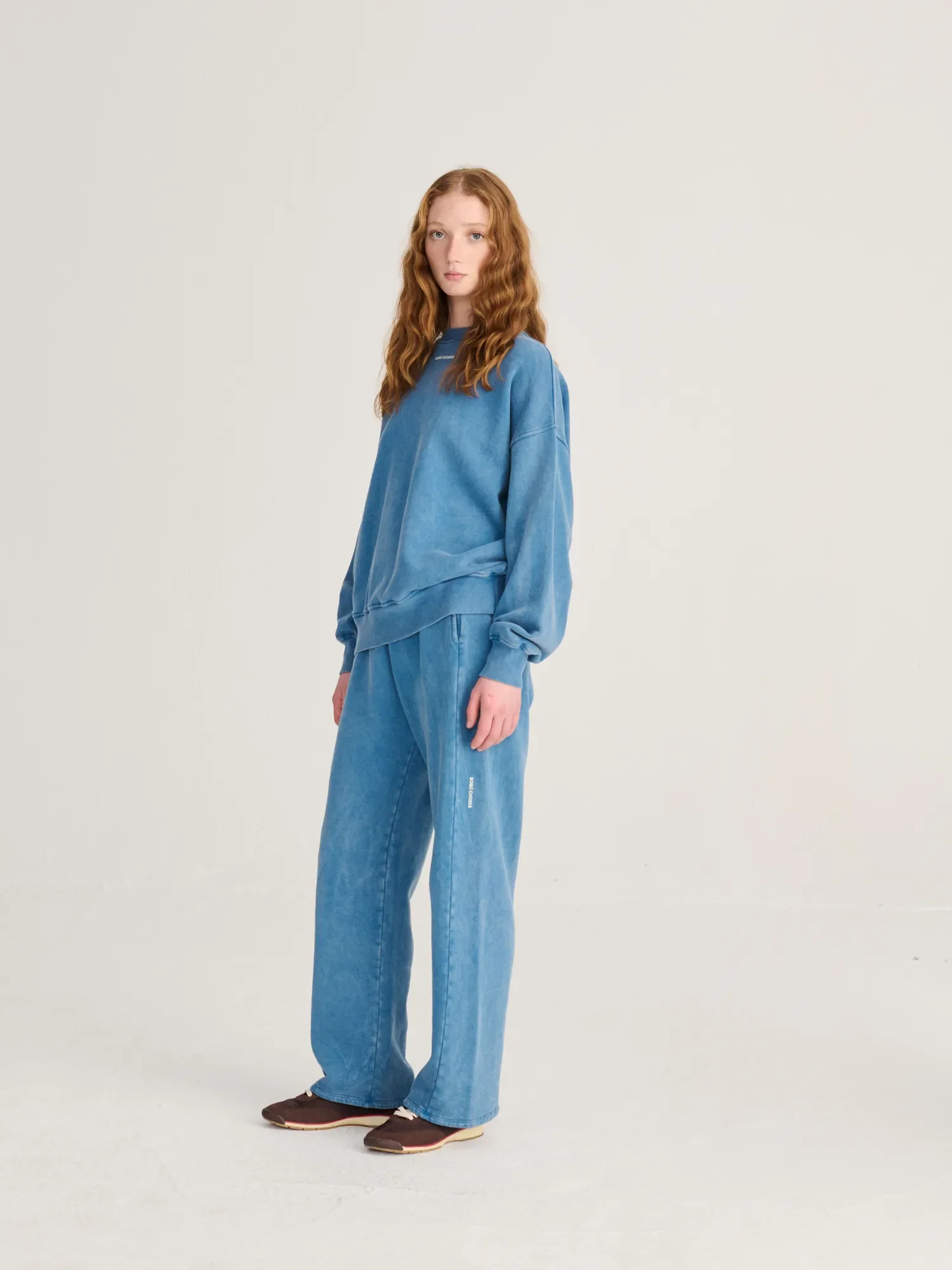 CON Blue Ease sweatshirt - Image 7
